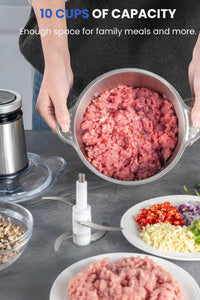2.3-litre large-capacity food processor for everyday ingredients
