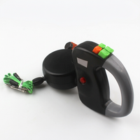 Double dog leash with 360 degree swivel mechanism and retractable leads
