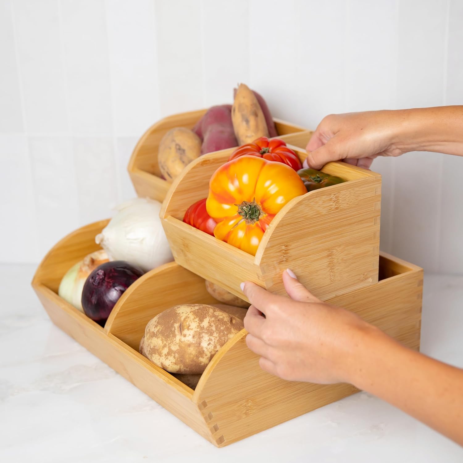 Bamboo produce storage containers with airflow design