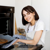 Durable baking and grilling aprons