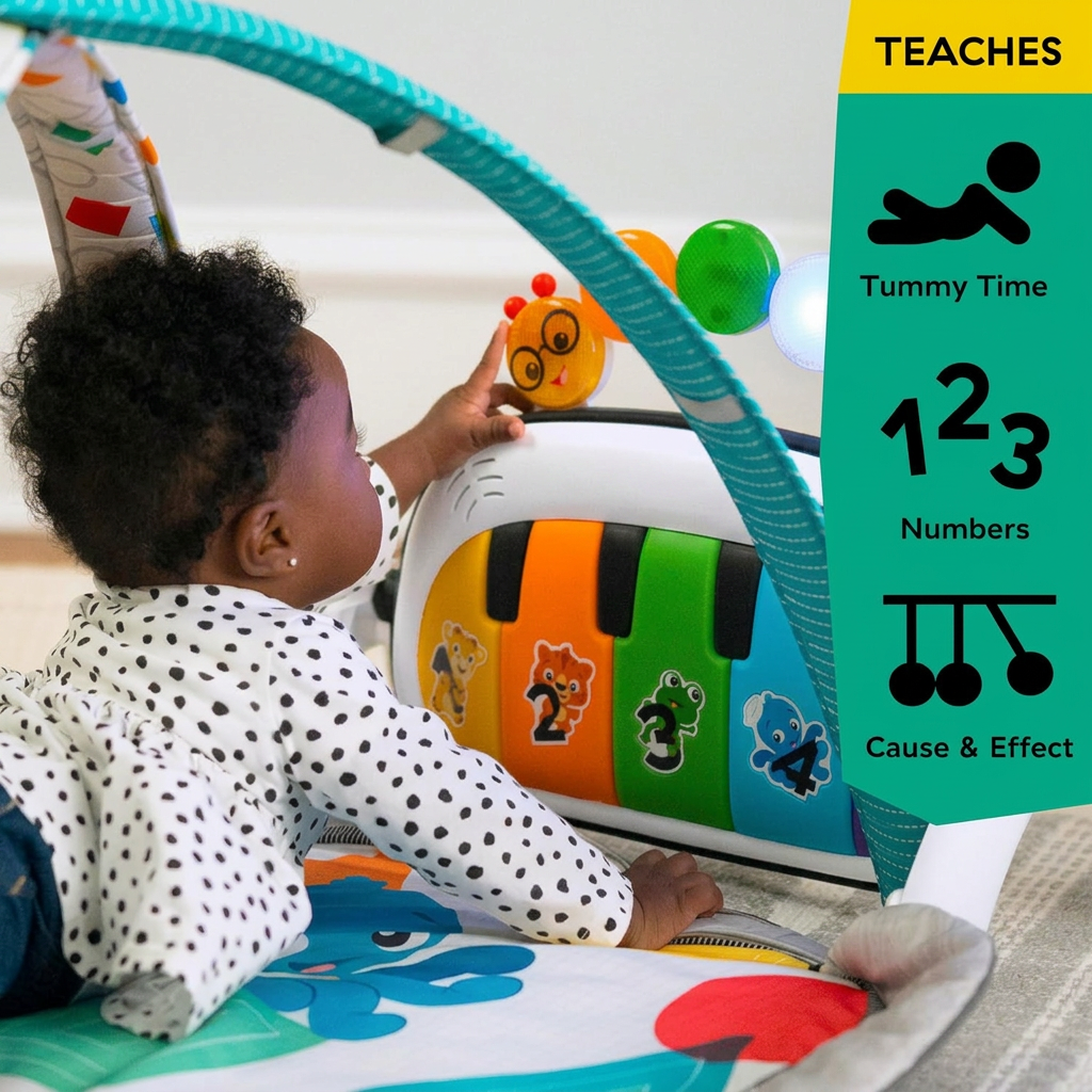 Baby play mat with mirror and detachable hanging toys