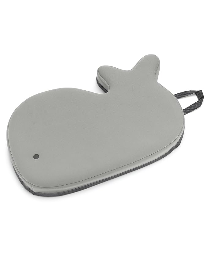 Padded Kneeler for Parents to Comfortably Kneel During Baby's Bath