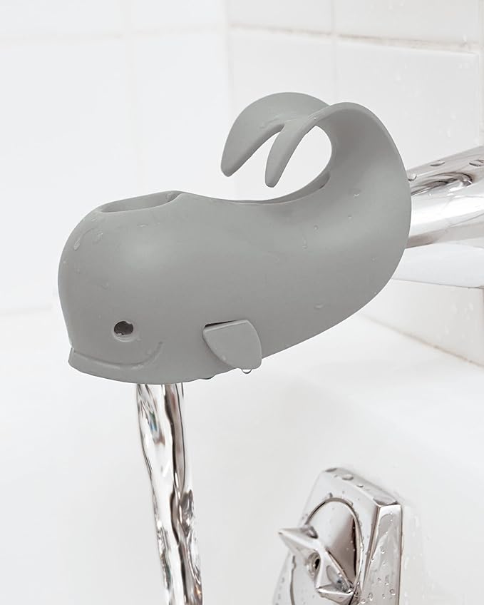 Ergonomic Baby Bath Rinser for Easy Pouring During Bath Time
