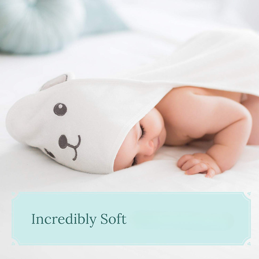Soft baby bath towel with hooded design