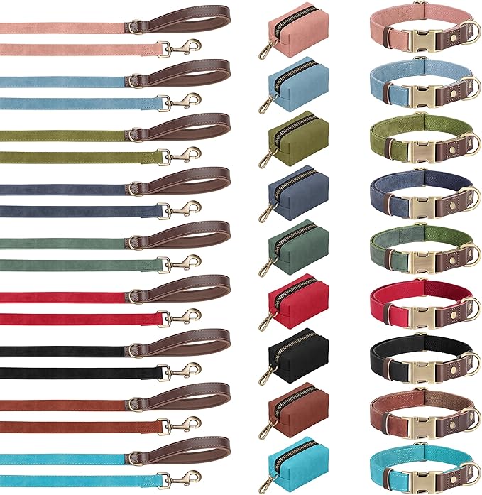 Comfortable dog collar with soft nylon lining