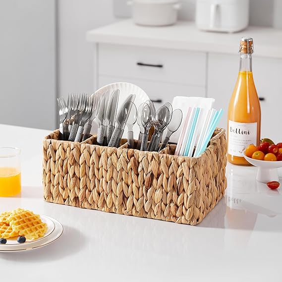 Portable cutlery organizer for camping and picnic