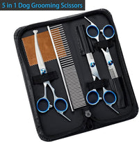 Full pet grooming kit for safe and easy coat maintenance