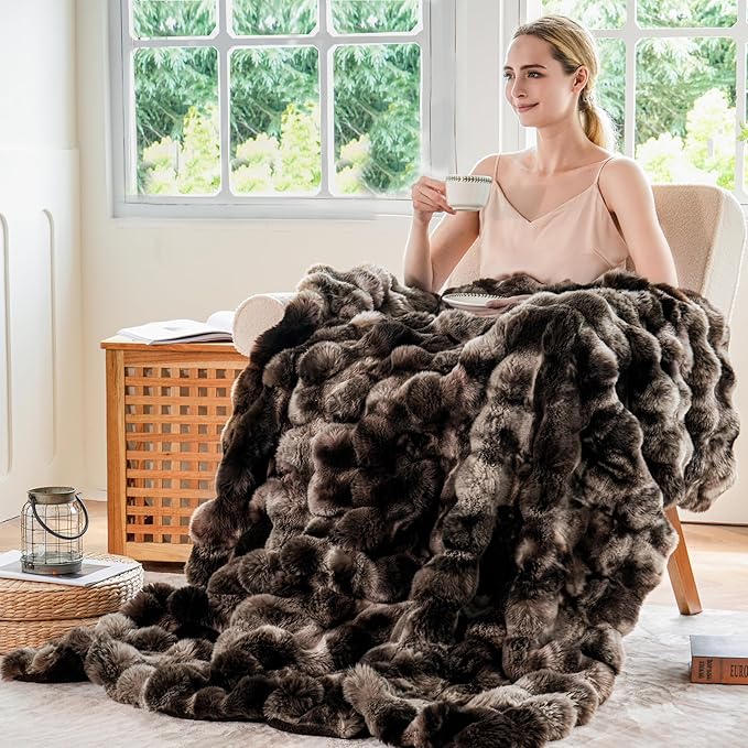 Luxury Minky Bubble Blanket for Living Room and Bedroom Decor