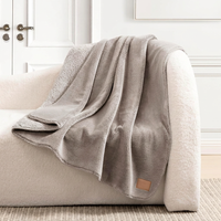 Lightweight couch throw for living room comfort