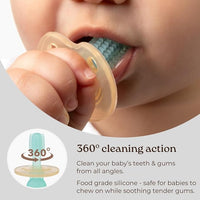 Non-toxic silicone baby toothbrush, BPA-free and made from food-grade silicone.