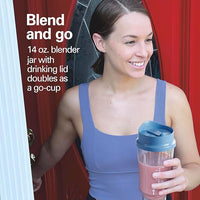 Personal drink blender for daily smoothie preparation