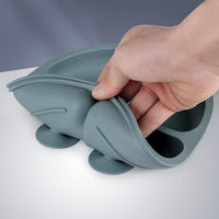 Spill proof baby plate with lid, ideal for storing leftovers.