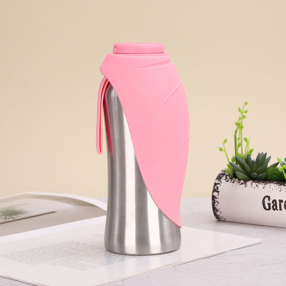 Stainless steel pet travel water cup for dogs and cats outdoor use