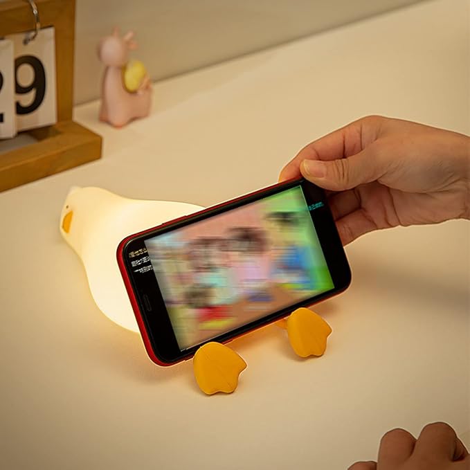 Touch control duck lamp, adjustable brightness silicone night light for kids.