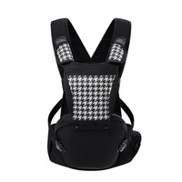 Detailed view of the adjustable waist belt and lower support section