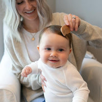 Baby comb for detangling and soothing your newborn’s delicate hair
