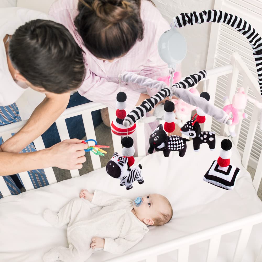 Size and hanging details of monochrome baby crib mobile