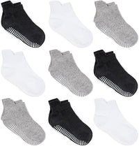 Baby socks with dotted non-slip soles for comfortable indoor wear