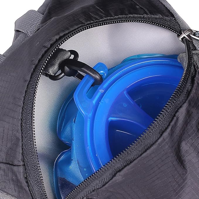 Breathable hydration daypack for climbing trekking and outdoor adventure use