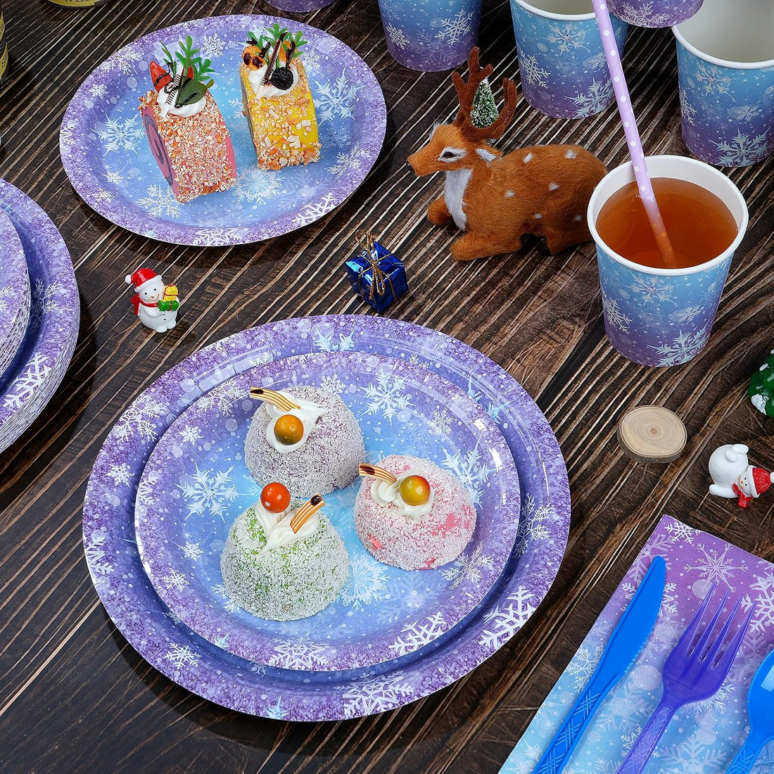 Christmas snowflake tableware set for holiday party celebrations