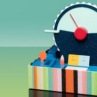 Creative party game for 2-8 players