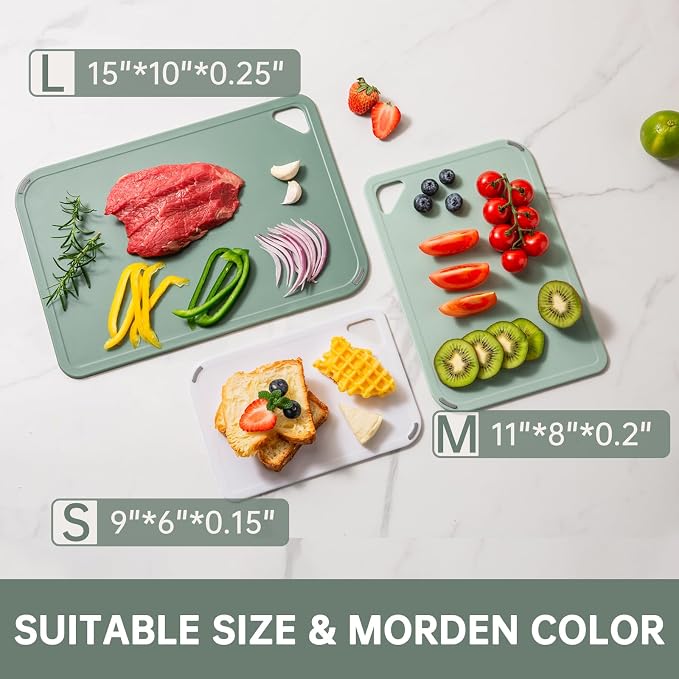 Plastic kitchen cutting board with built-in grip handle