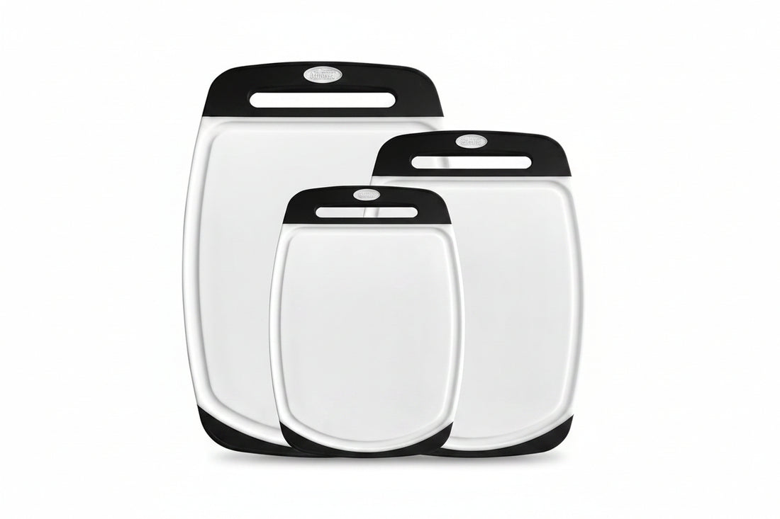 Reversible cutting board featuring a built-in juice groove