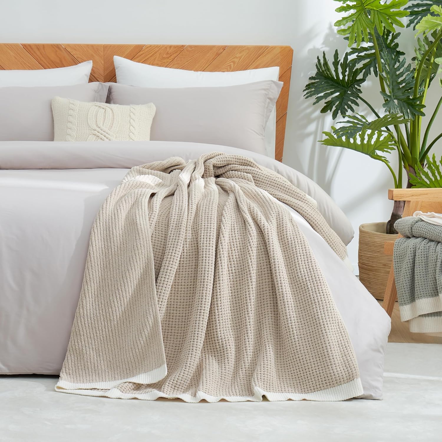 Decorative beige throw blanket for living room styling