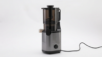 Electric juicer machine with pulp separation for home use