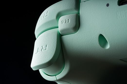 ergonomic anti slip wireless gaming controller comfortable grip design
