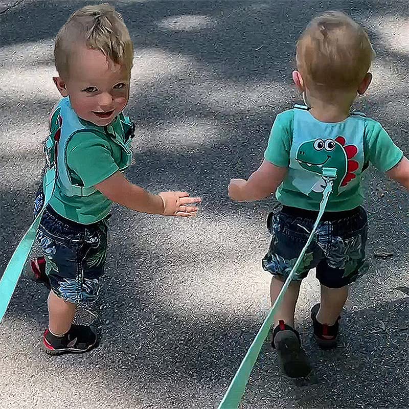 Lightweight toddler walking harness for early walking practice