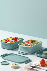 Lunch box set with carry bag and included utensils