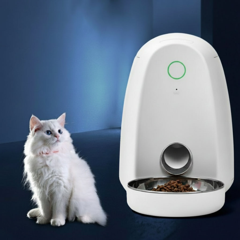 Mini Automatic Pet Feeder with Compact Design