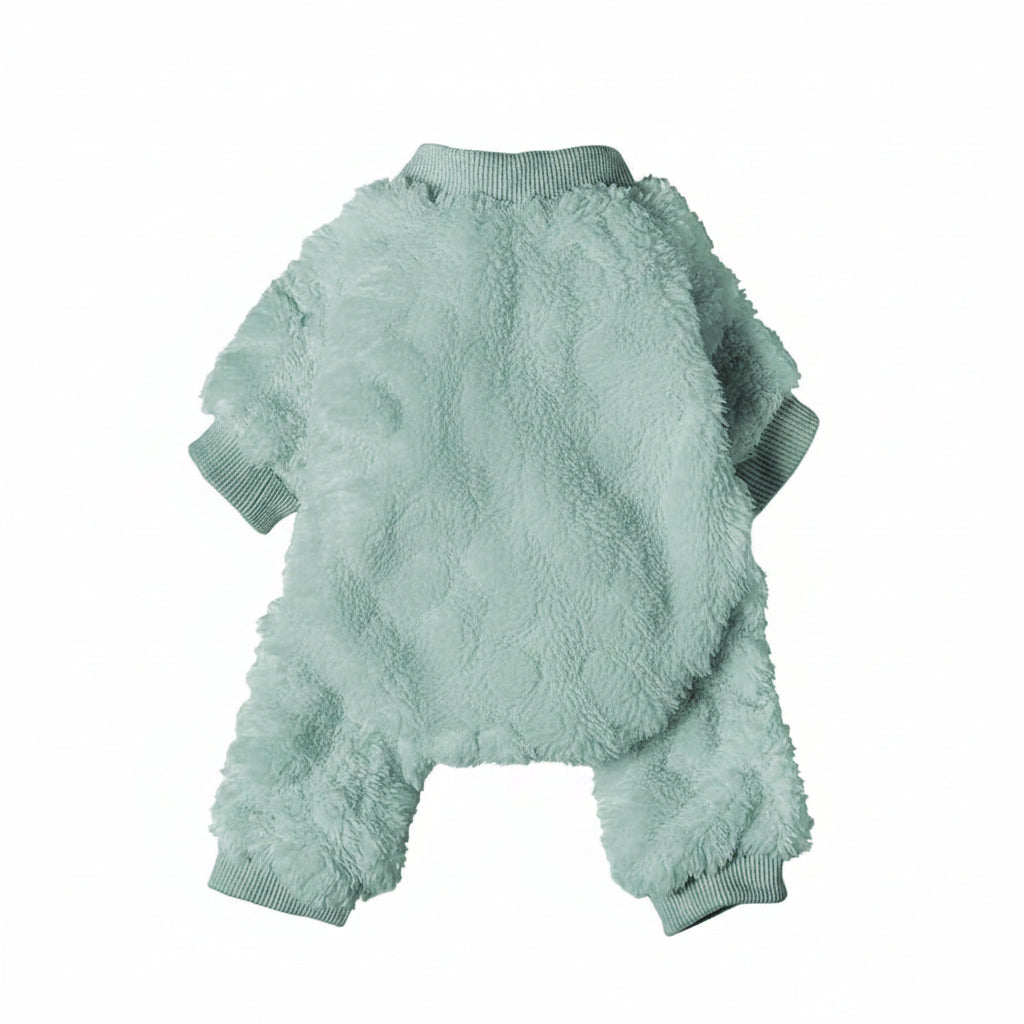 Comfortable Pet Winter Clothing With Lightweight Fabric Design