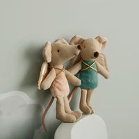 Plush mouse finger puppet for storytelling activities