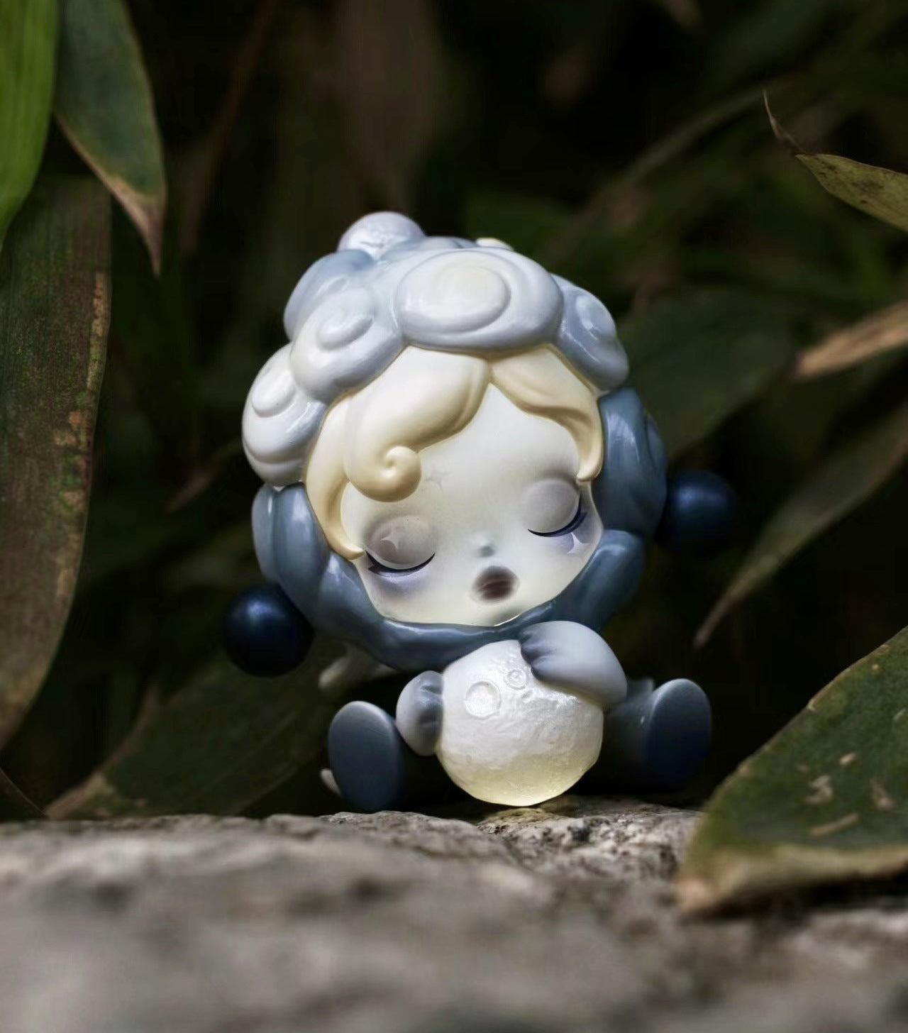 Random figure blind box collectible toy for kids
