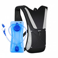 Running hydration vest with 2L water bladder
