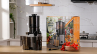 Stainless steel juice extractor for fruit and vegetable preparation