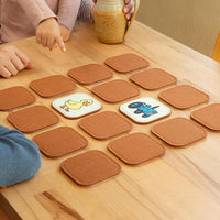 Toddler flash cards with farm animals for early learning