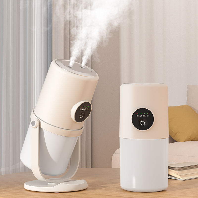 Portable humidifier suitable for vehicle cup holder use