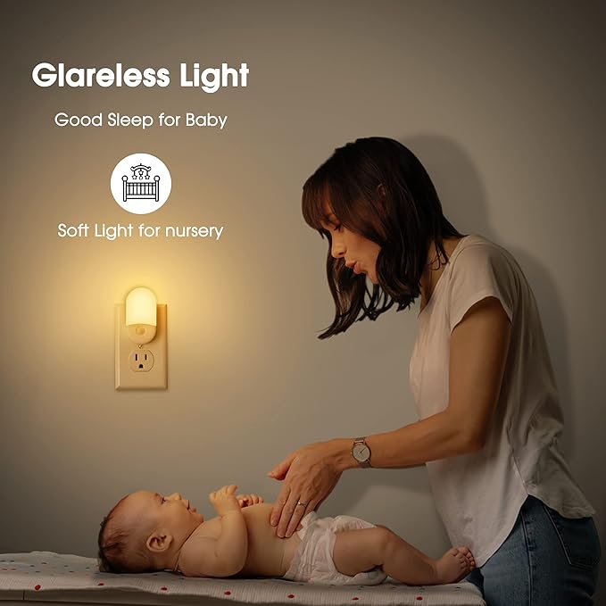 Wall plug LED night light with dimmable lighting option