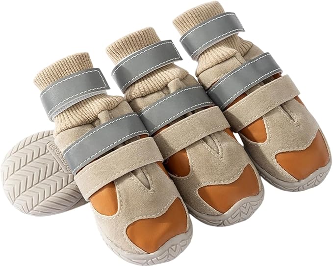 Four-piece winter dog shoes with warm lining and adjustable straps