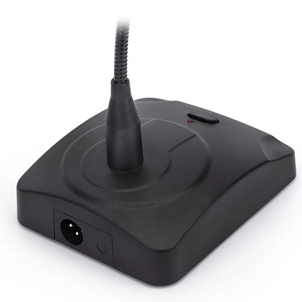 Wired speech microphone for compatible amplifier connection